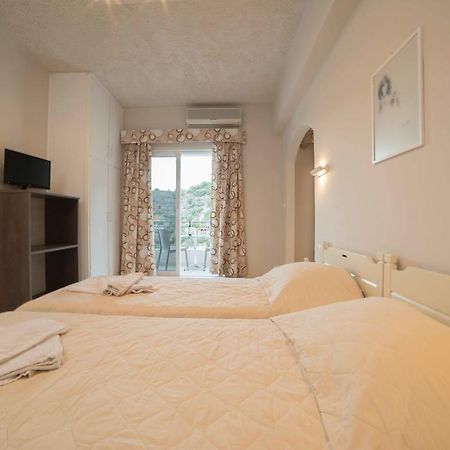 Athena Apartments Agia Galini  Luaran gambar
