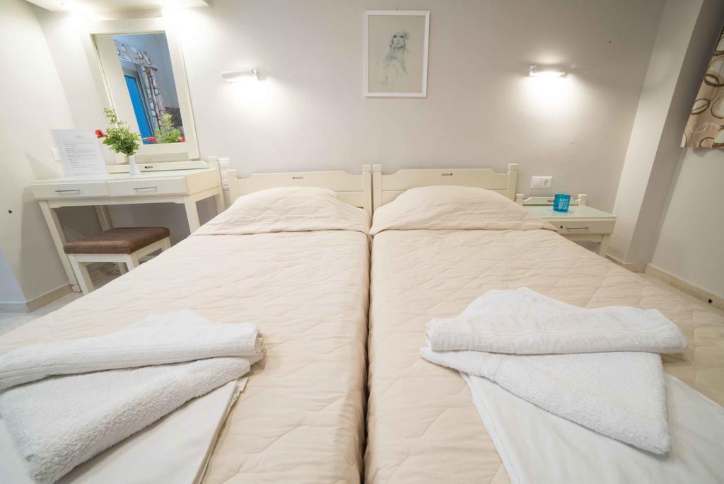 Athena Apartments Agia Galini  Luaran gambar